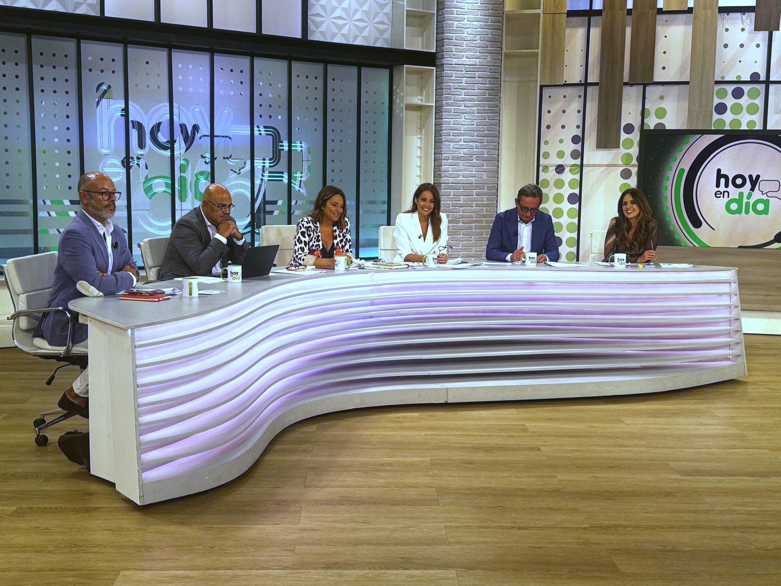 ‘Hoy en día’ continúa en las mañanas de verano de Canal Sur
