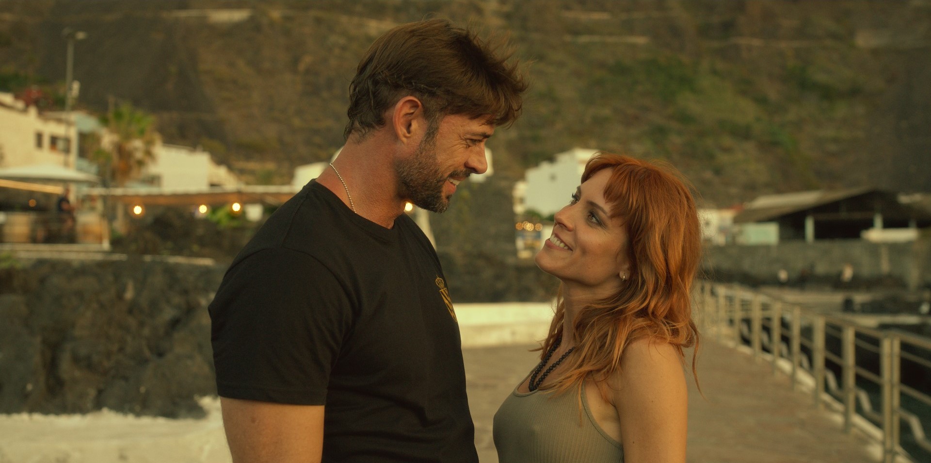 El tráiler oficial de ‘Bajo un volcán’ marca el inicio de su próximo estreno en cines